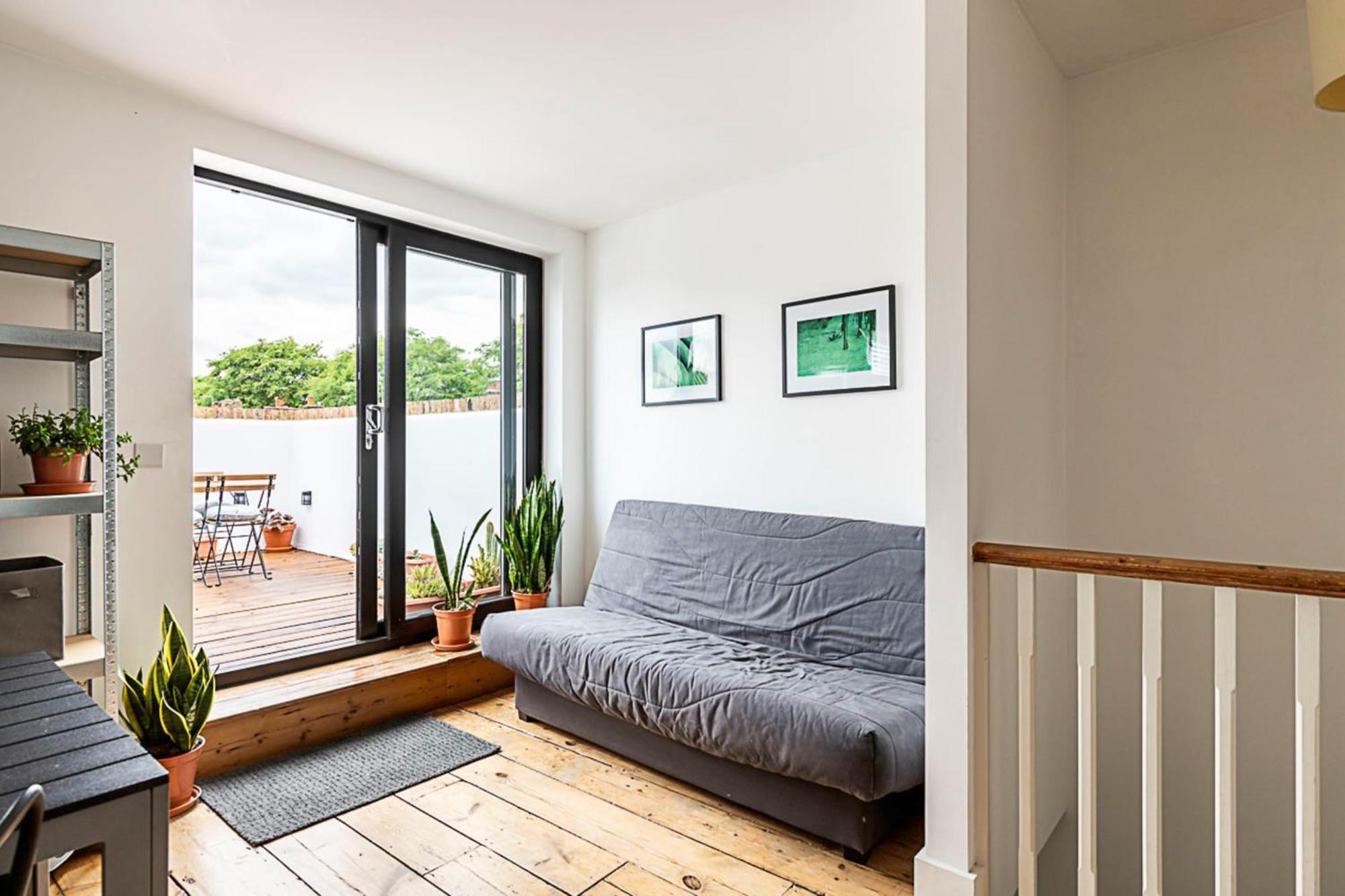Stylish Chiswick With A Private Terrace Londra